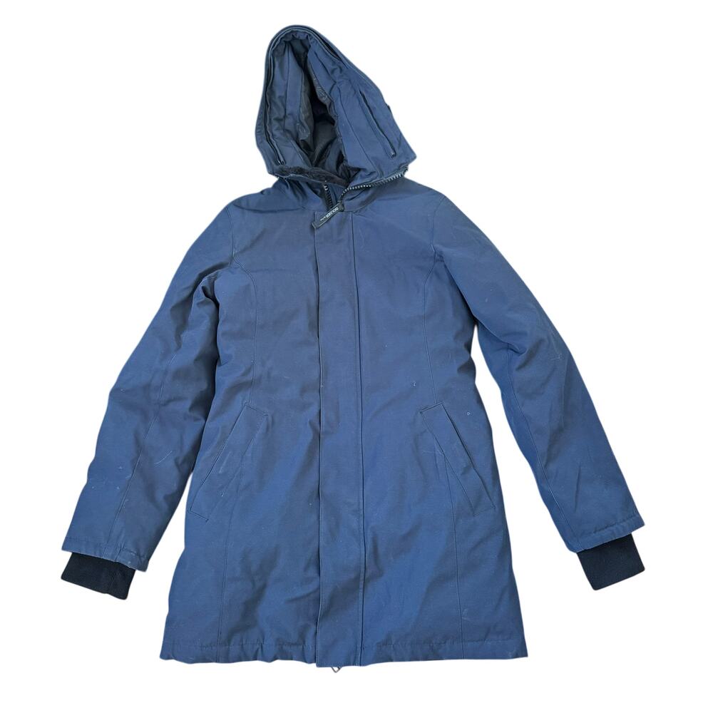 Aritzia Golden by TNA Haven Parka Altitude Series Navy **No Fur Trim